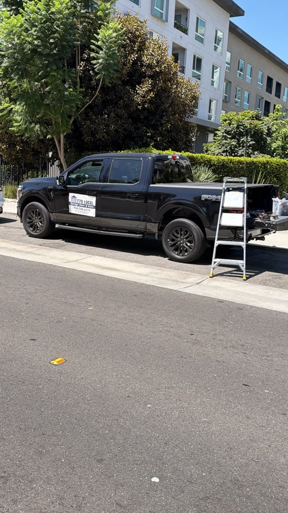 Emergency garage door repair truck