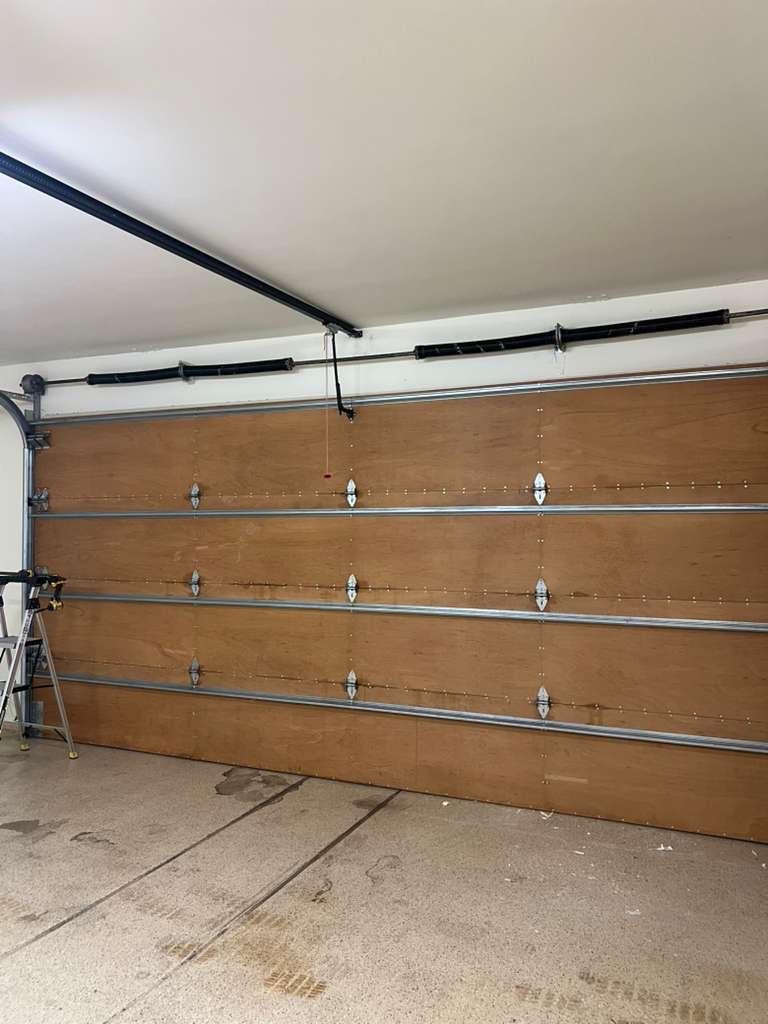 High-speed roll-up door service